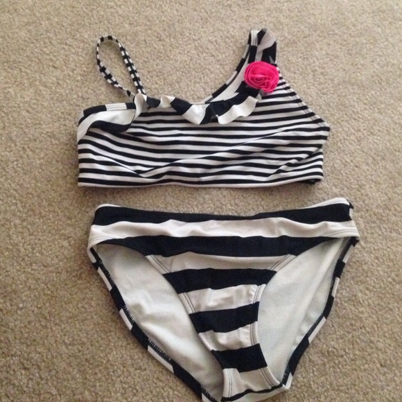Bathing suit
