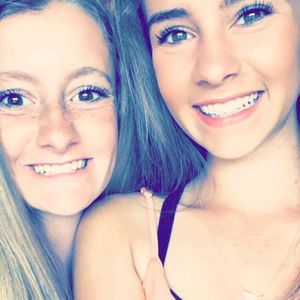 Meet your Posher, Abigail