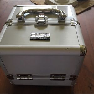 Reese Professional eyelash extension kit