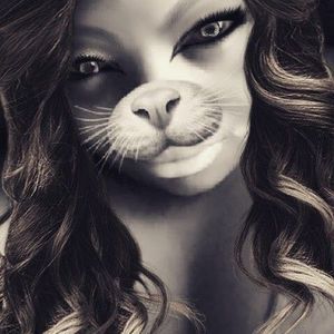 Meet your Posher, Diamond