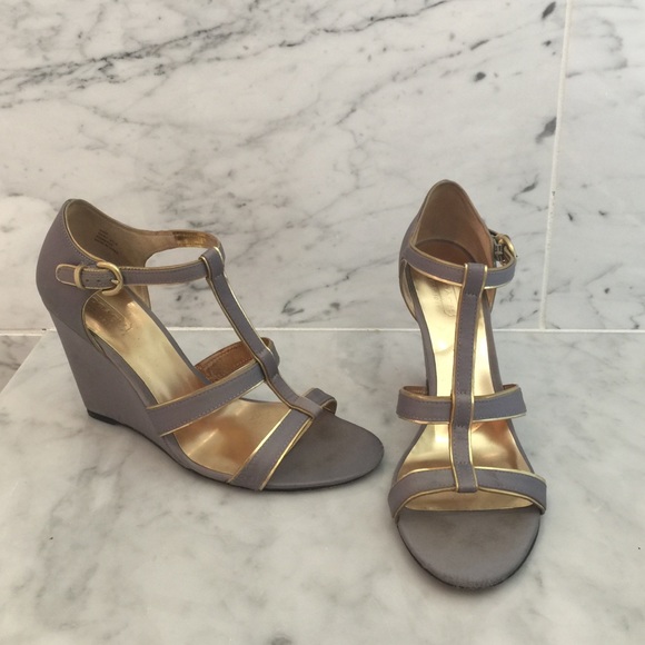Elegant COACH Wedge