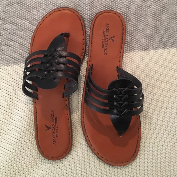 American Eagle Flip Flops