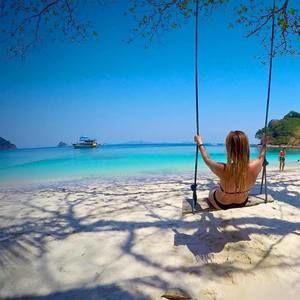 Meet your Posher, Clara