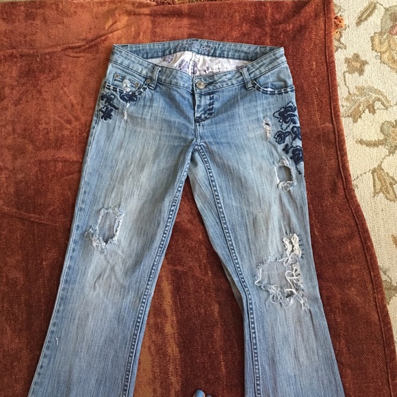 Ripped jeans