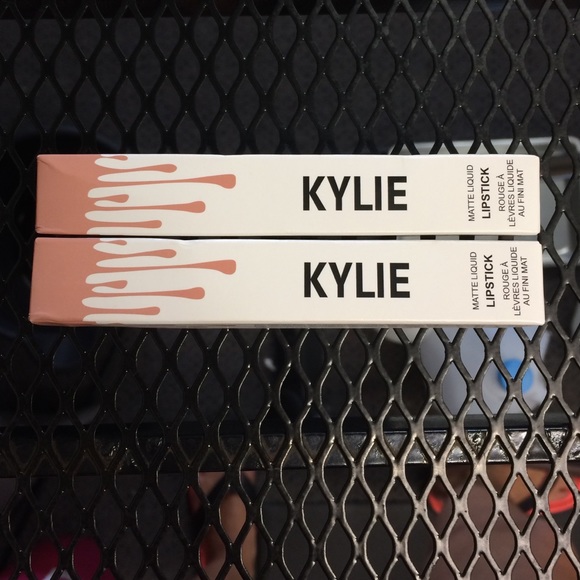 TWO Kylie Jenner matte liquid lipstick
