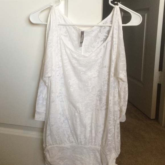 White off the shoulders top