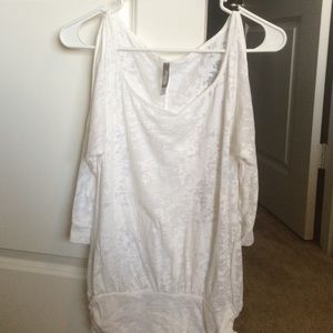 White off the shoulders top