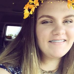 Meet your Posher, Caroline