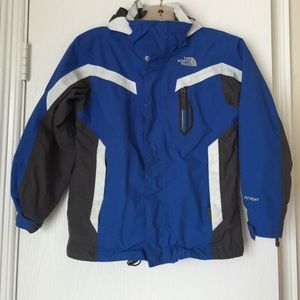 ⭐️FINAL PRICE⭐️ Boys North Face coat