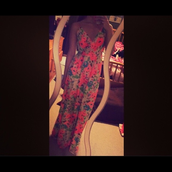Windsor maxi dress