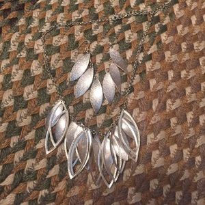 Necklace and Earring set