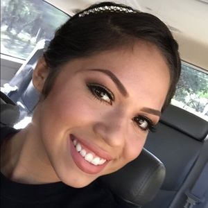 Meet your Posher, Dalilah