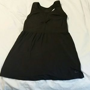 Athletic top w. Shelf! Size M