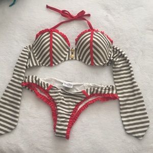 Beach Bunny bikini set M&L size