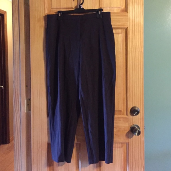 Dress pants, perfect for spring to wear to work