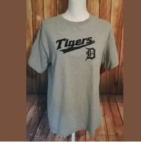 Small Men's Detroit Tigers Gray T-shirt