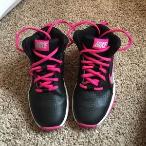 ⭐️FINAL PRICE⭐️Kids Nike shoes