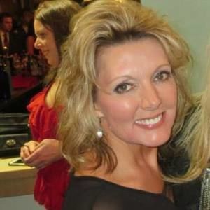 Meet your Posher, Leslie