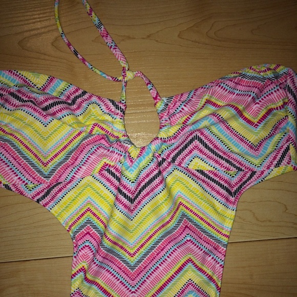 Monokini - Picture 2 of 3