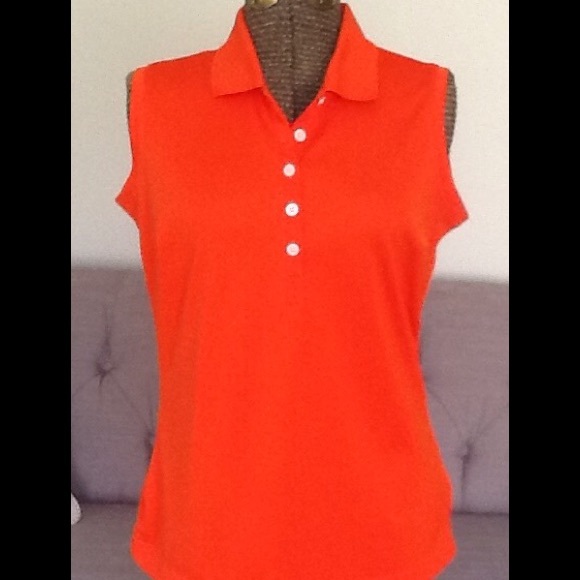 Nike Tops - Nike Short Sleeve Golf Shirt