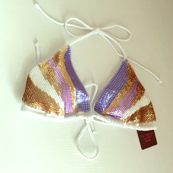 🆕NWT!! VS Bikini top🆕