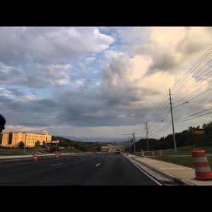 Meet your Posher, Dakota