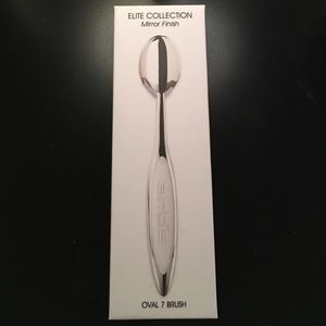 Artis Oval 7 - Elite Collection