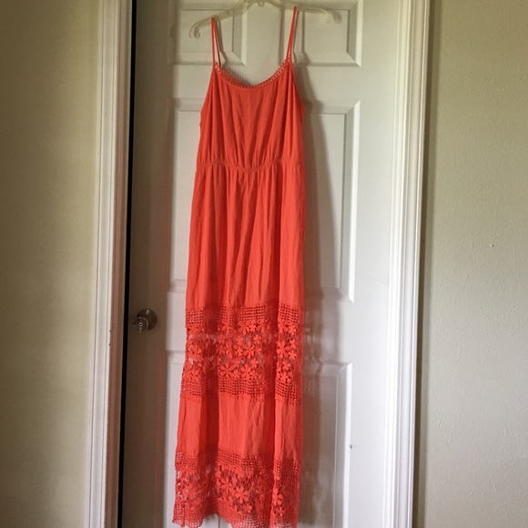 Cupio Dresses & Skirts - Coral Maxi Dress - Never Been Worn!