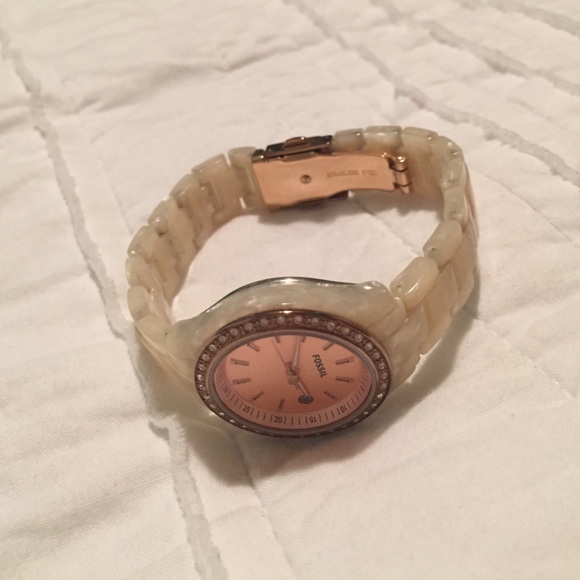 Fossil Watch - Picture 4 of 4