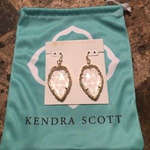 Kendra Scott clear Corley's