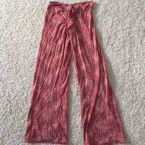 Patterned flowy pants for the beach