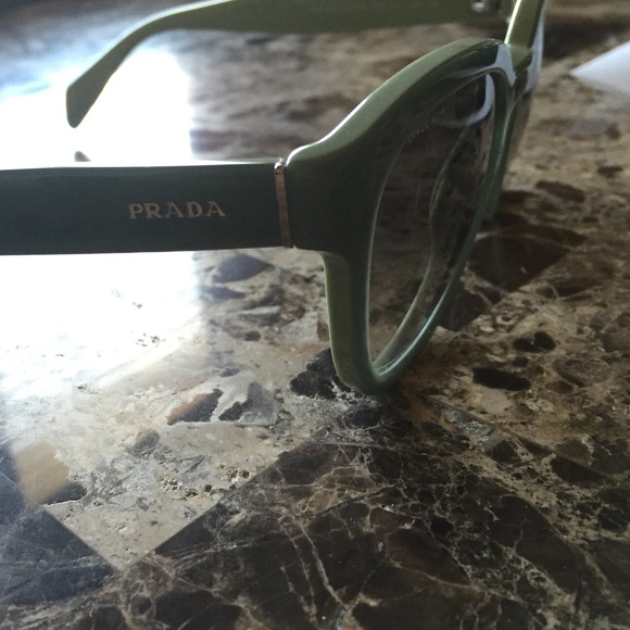 Prada sunnies! Like new!