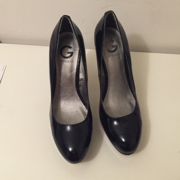 Guess Black Heels - Picture 2 of 3