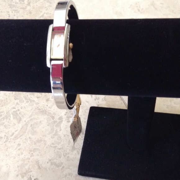 BRAND NEW ANNE KELIN 2  TONE WATCH.