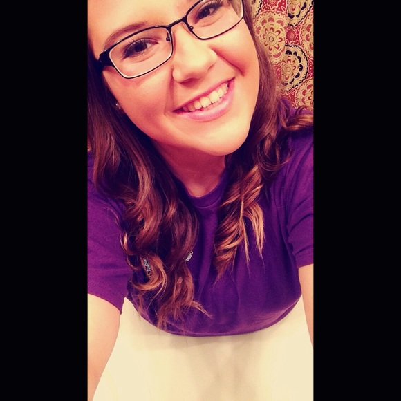 Meet your Posher, Hannah