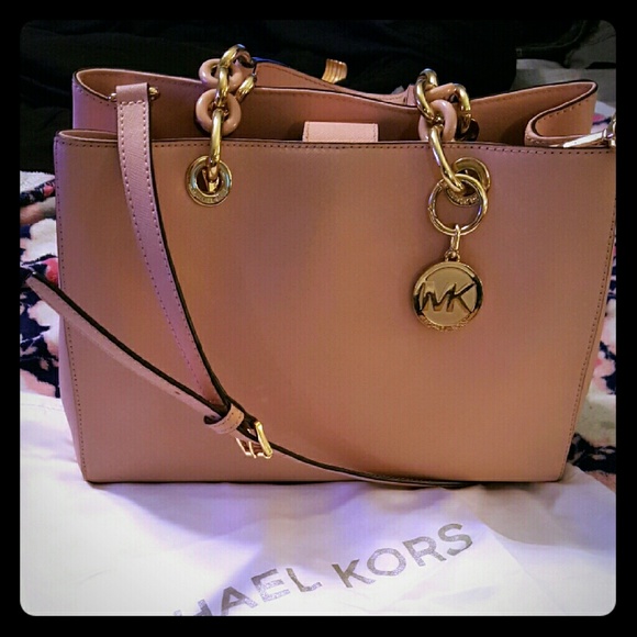Mk cynthia bag