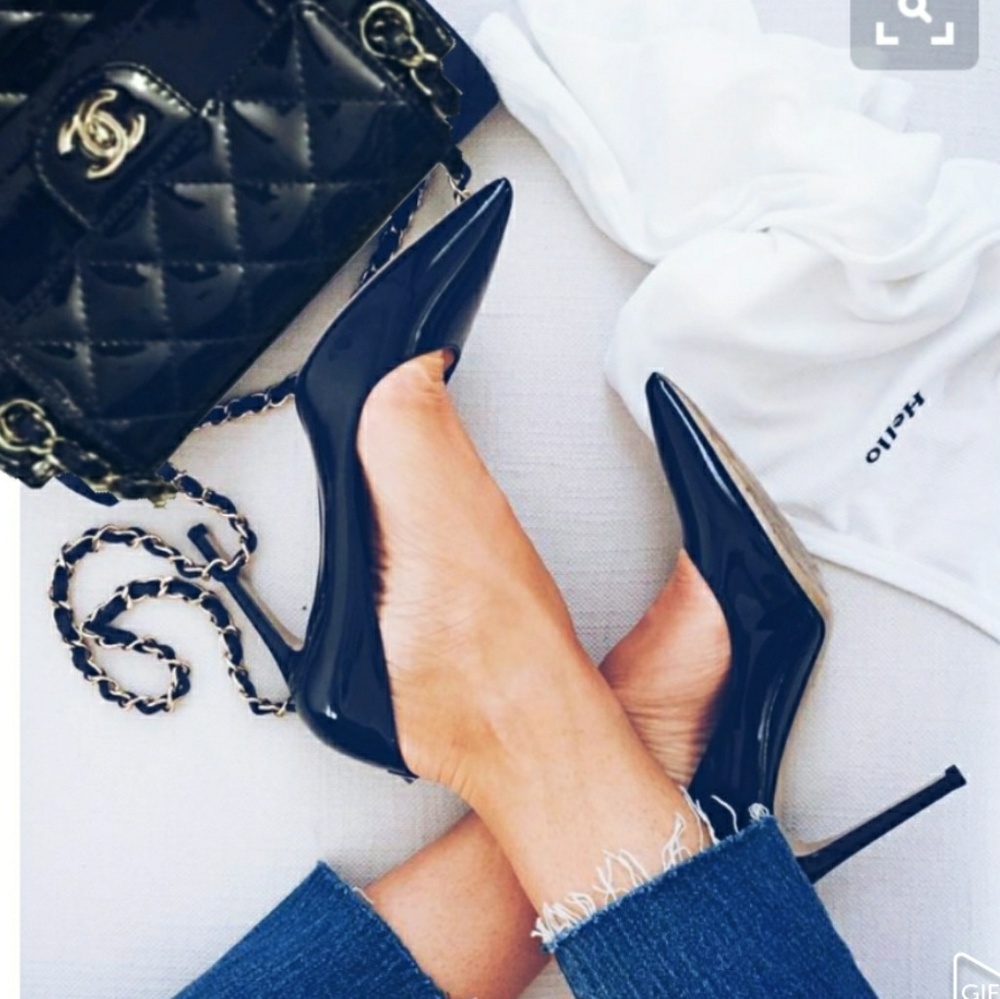 Chanel Navy Leather Authentic w/box & papers