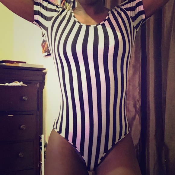 striped leotard/bodysuit