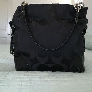 Black Signature Coach tote (Used condition)