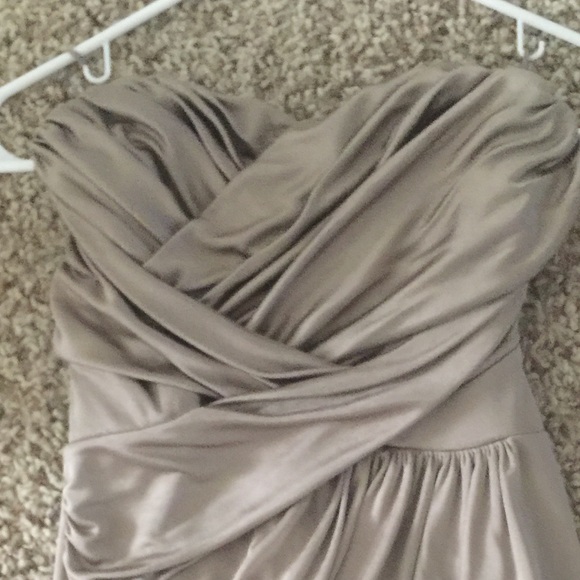 Champagne silky strapless express dress - Picture 1 of 4