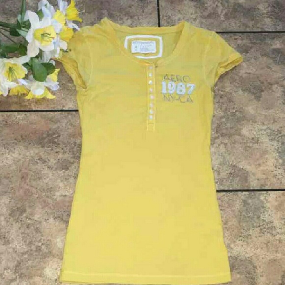 Aeropostale ribbed henley tee