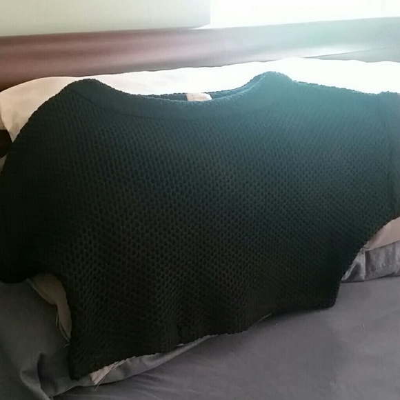 Cropped knit sweater - Picture 3 of 3
