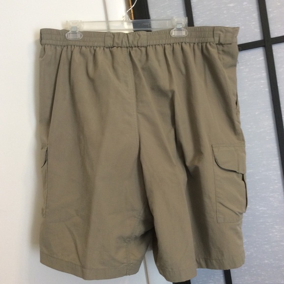 Men's Performance Liquicell Sports Shorts - Picture 2 of 4