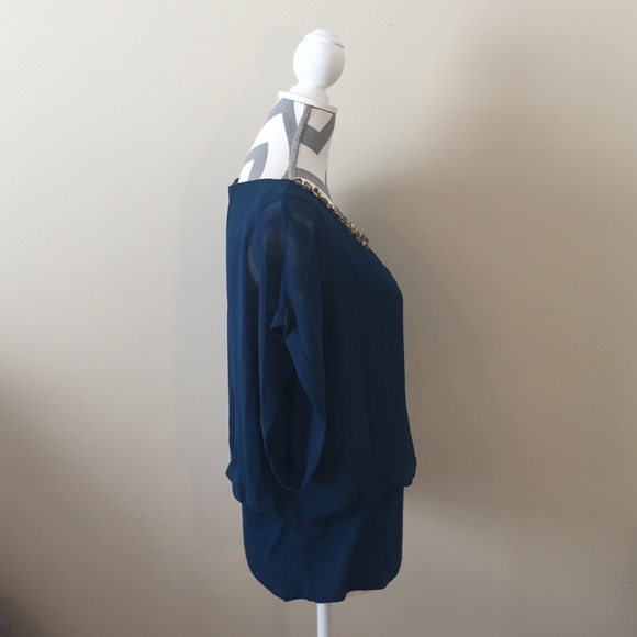 ❌sold❌ Joseph A. Blouse with jeweled neckline - Picture 2 of 4