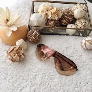 😎 Emporio Armani Aviator Sunglasses