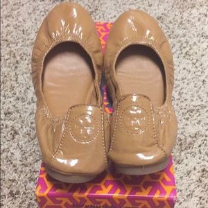 Tory Burch size 8 Eddie-smooth tan Naplak flats