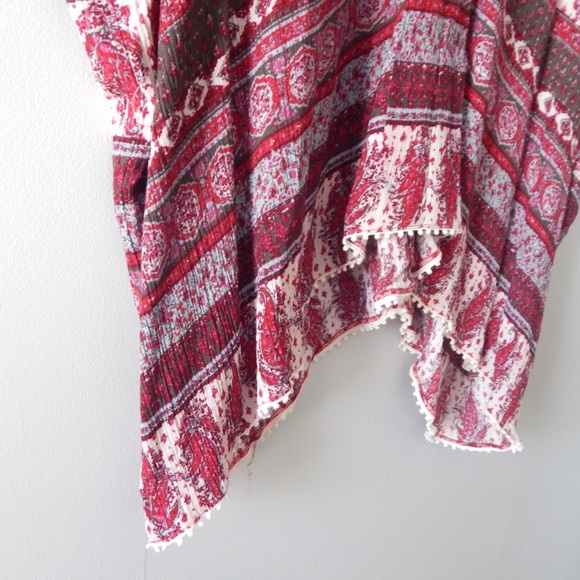 ✨HP✨Chelsea & Violet Tunic Poncho - Picture 3 of 4