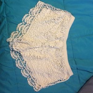 lace shorts