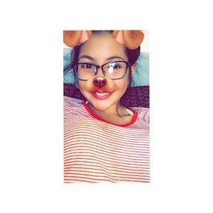 Meet your Posher, Aurora