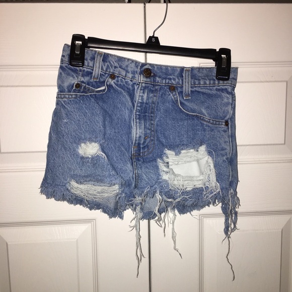 Levi's cut off distressed shorts